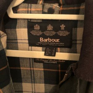 Barbour beadnall green jacket. Size 4 green.
